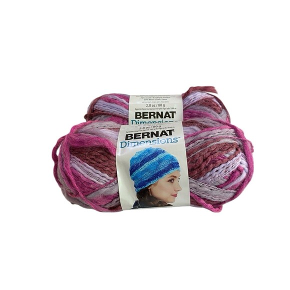 Bernat Dimensions Yarn Wool Blend 2 Rolls Purple Swirl - Picture 1 of 3